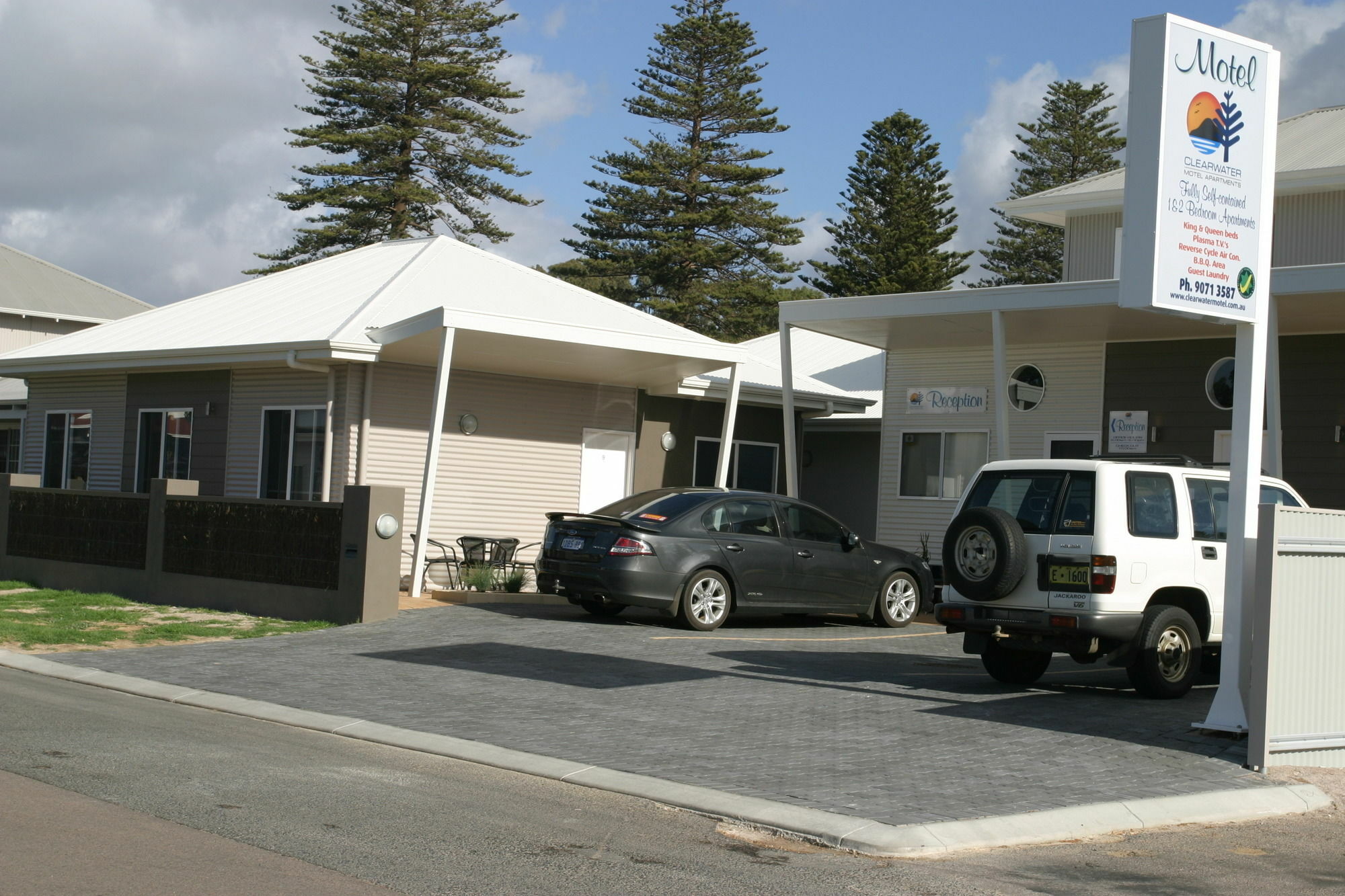 Clearwater Motel Apartments エスペランス エクステリア 写真